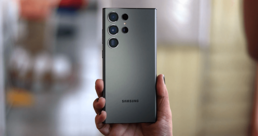 Samsung Galaxy S24 स्मार्टफोन ने लॉन्च के बाद से ही धमाल मचा रखा है! आइए जाने कैसे होगा स्पेक्स